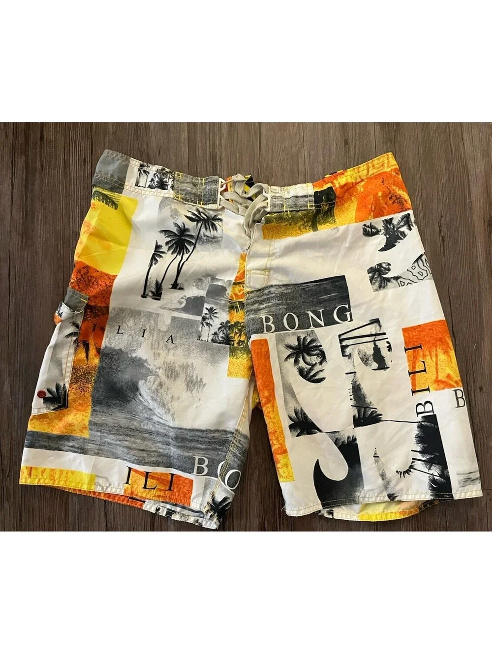 Vintage Y2K Billabong Board Shorts All Over Print Sz 36